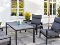 Lauko stalas „Liss“ 50067 + 6 sukraunamos kėdės
