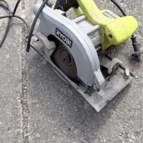 Ryobi pjūklas