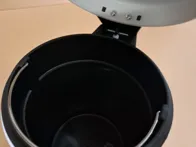 Pakabinama mini šiukšliadėžė