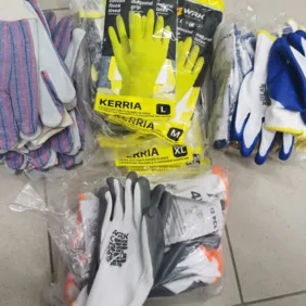 Pirštiniu rinkinys