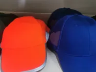 Kepurės 20vnt
