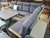 Kampinė sofa 