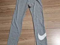 Nike tamprės