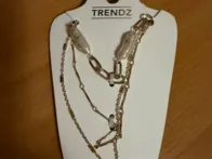 Naujos bižuterijos urmiukas viso 5 vnt.