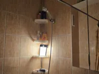 Lauko šviestuvas su saulės baterija ir judesio dav