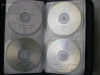60 dvd filmai dėkle