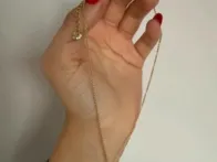 Swarovski grandinėlė su kregždutės kulonu.