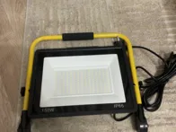 LED darbo šviestuvas