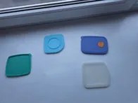Įvairūs Tupperware indų dangteliai